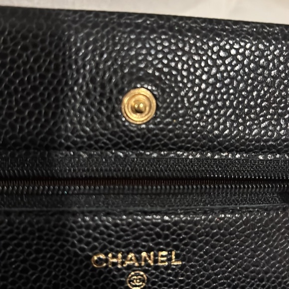 Chanel WOC - Picture 8 of 17